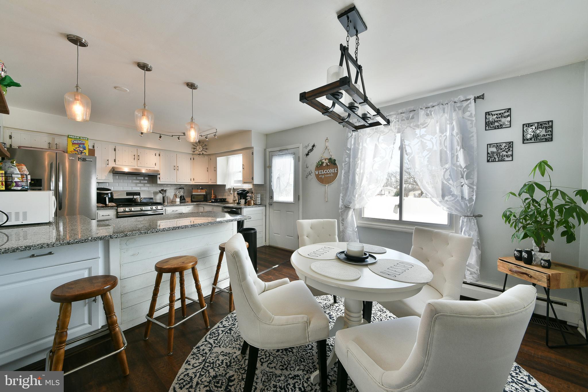 1653 FITZWATERTOWN ROAD