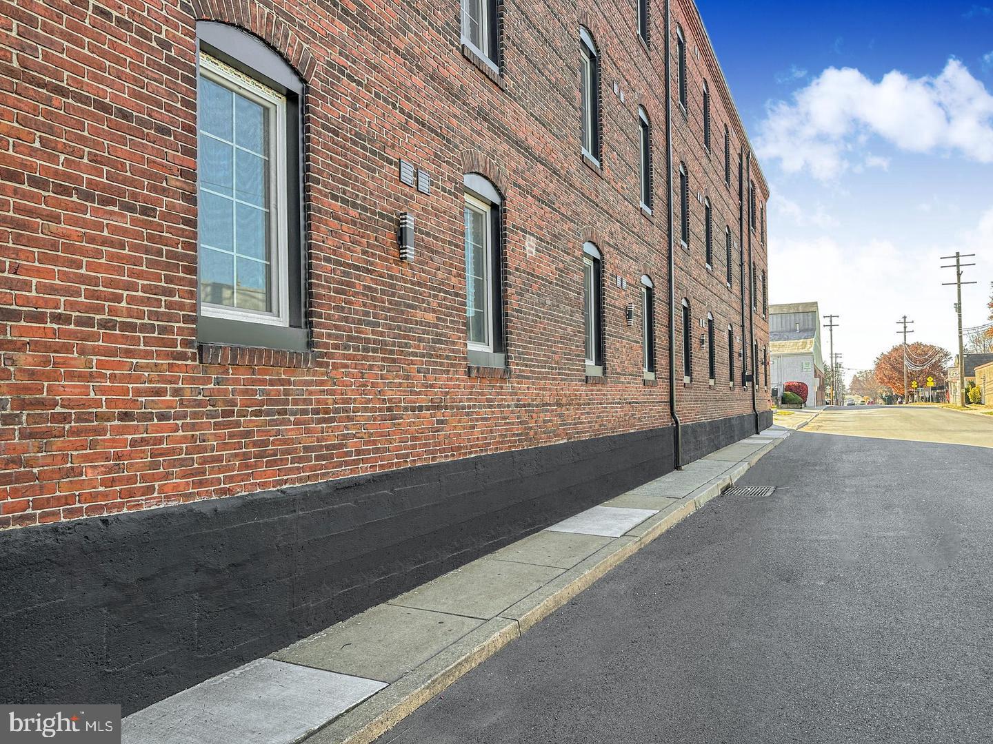 501 N CANNON AVENUE B105