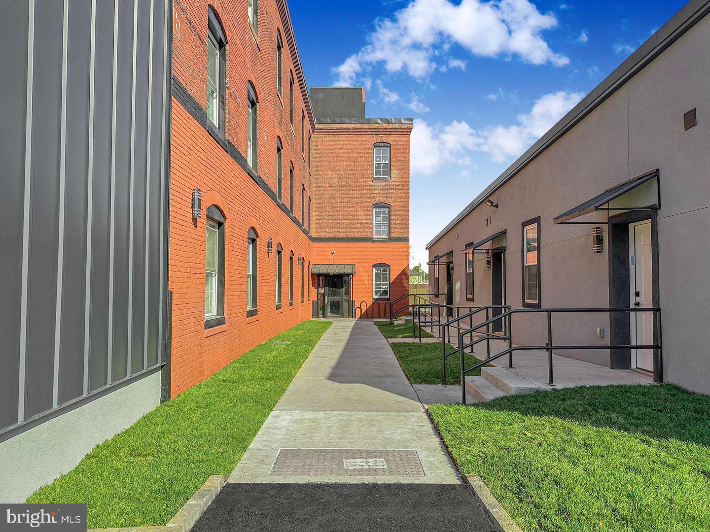 501 N CANNON AVENUE B105