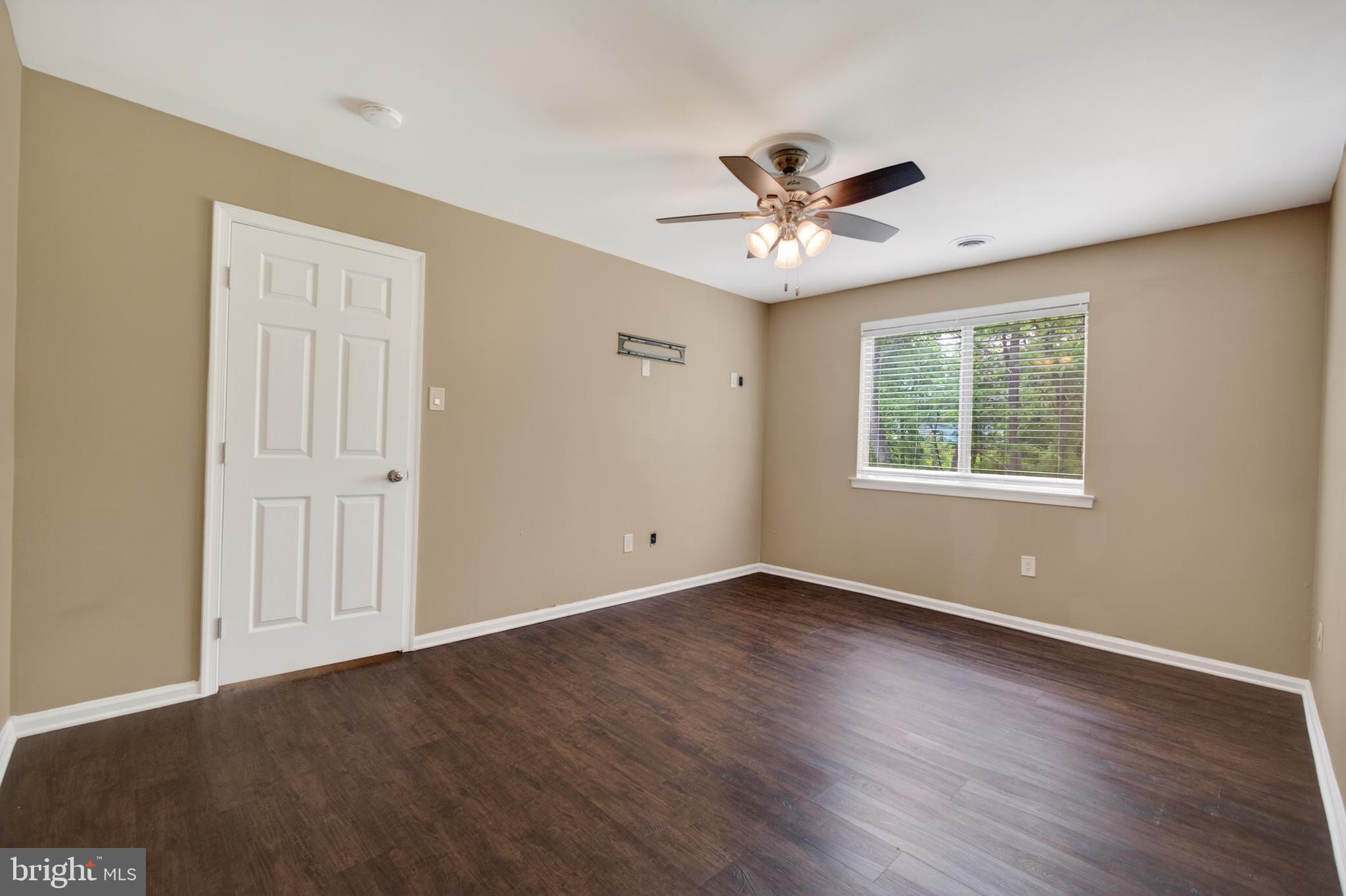 31 BROOKSIDE COURT 31