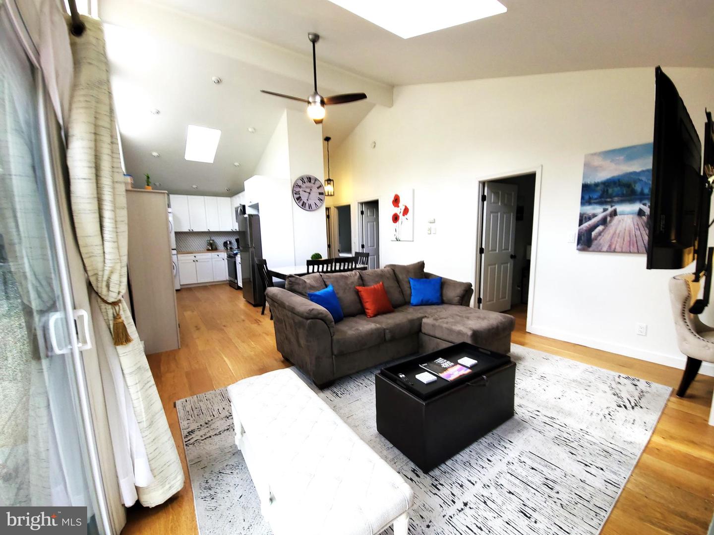 3142 CAROBETH DRIVE