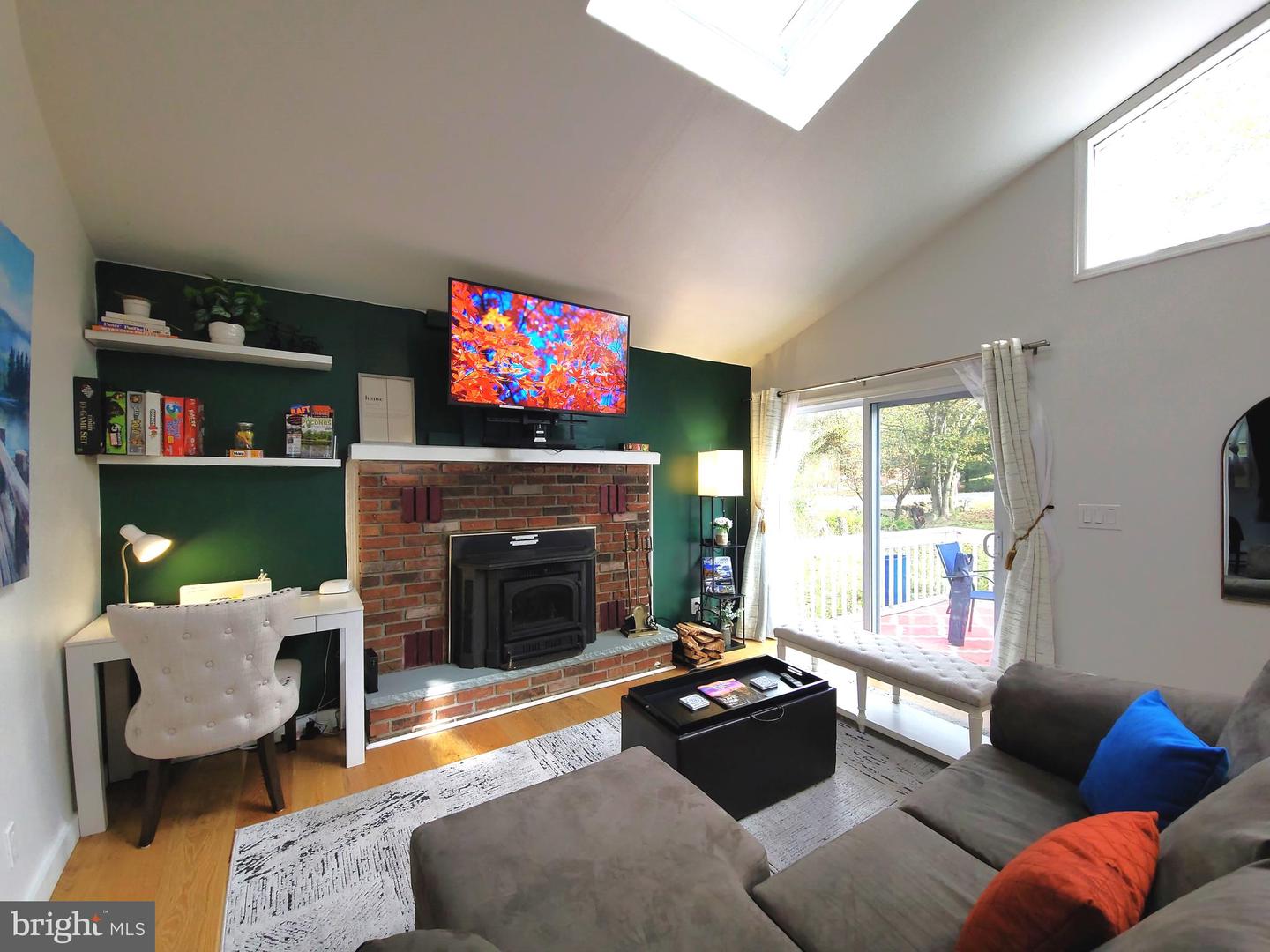 3142 CAROBETH DRIVE