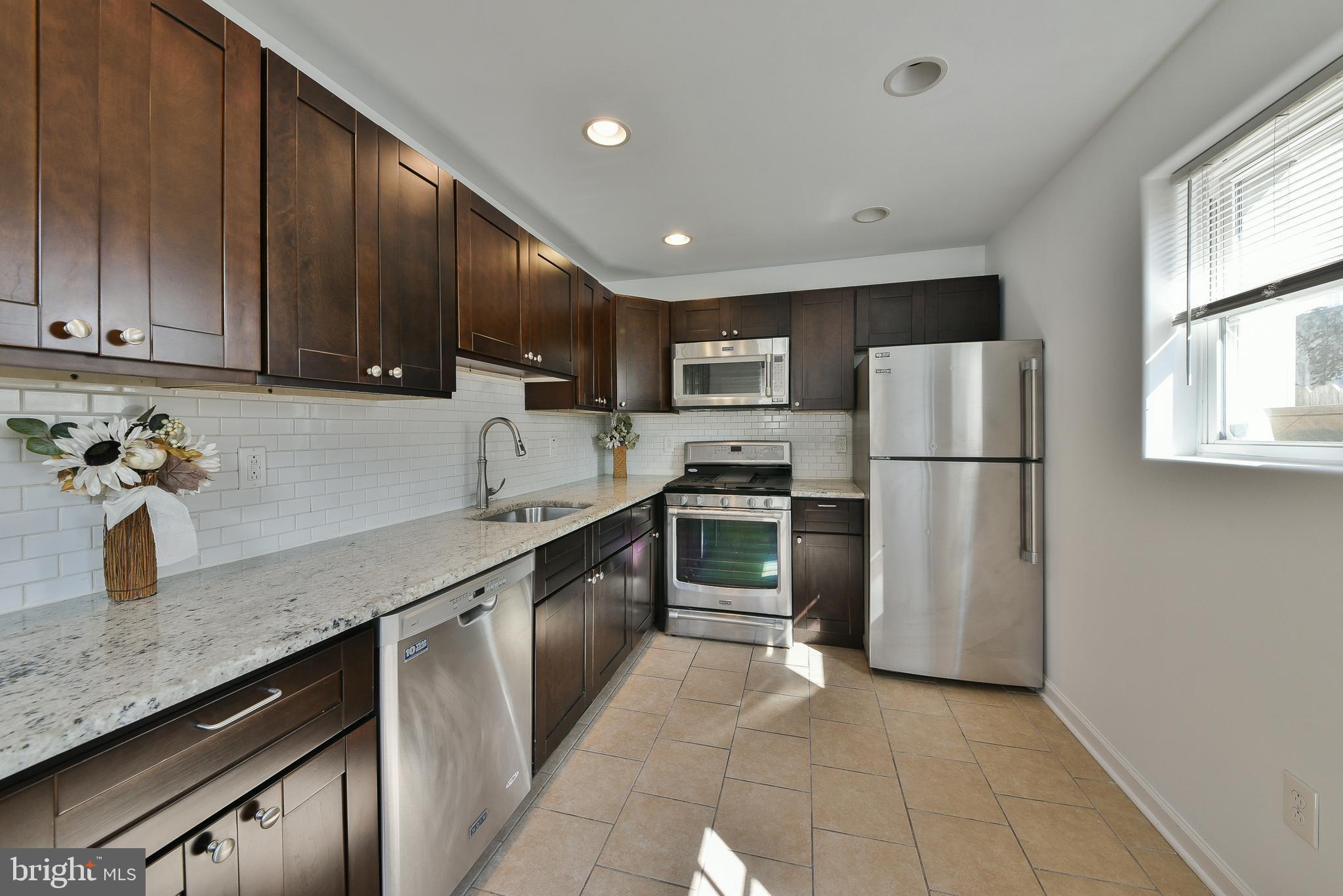 2609 SEPVIVA ST