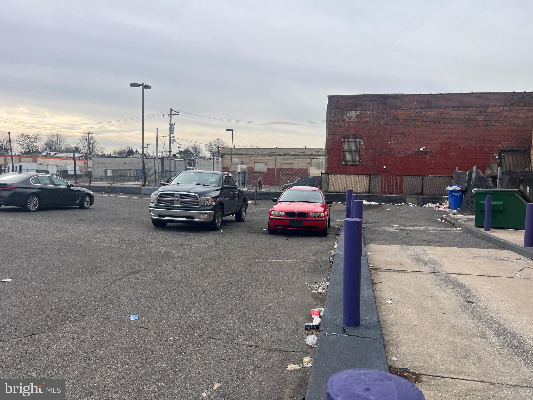 5253 Frankford Ave