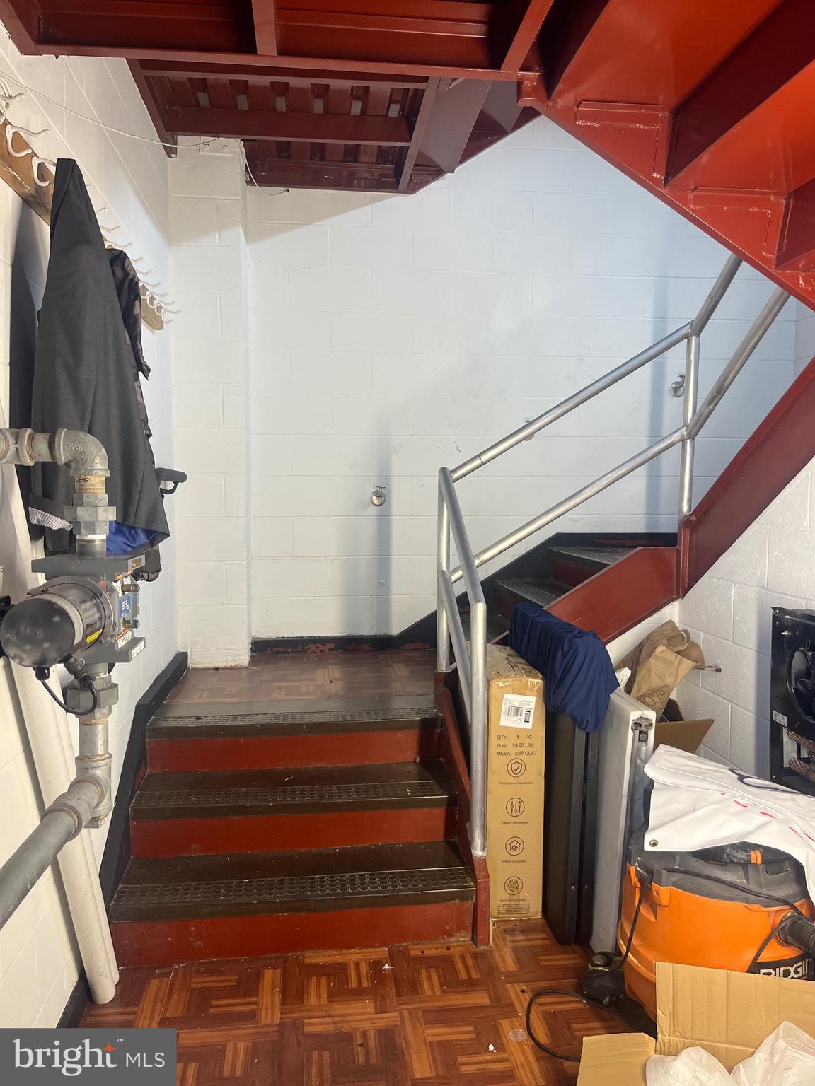 5253 Frankford Ave