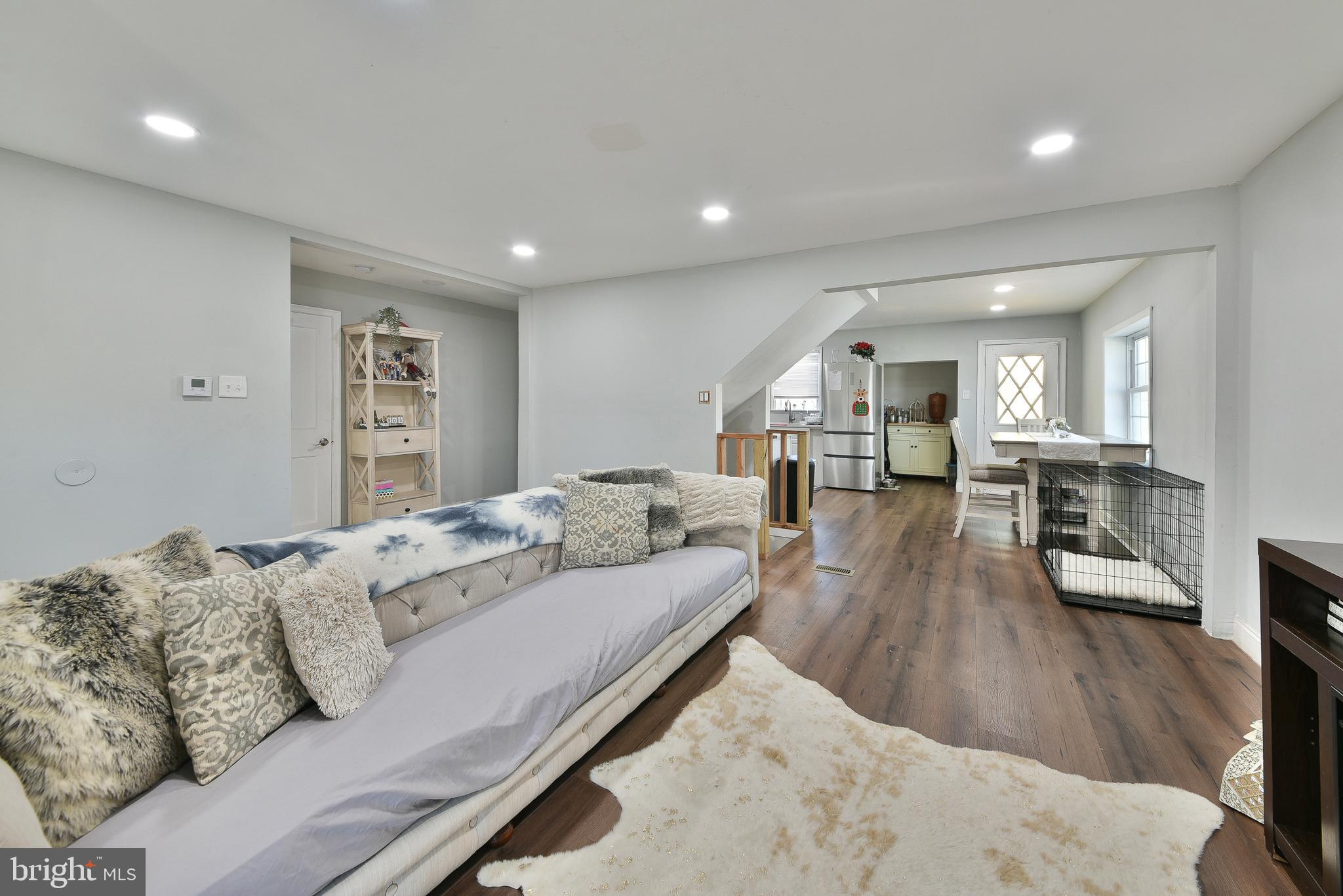 7528-32 LORETTO AVENUE