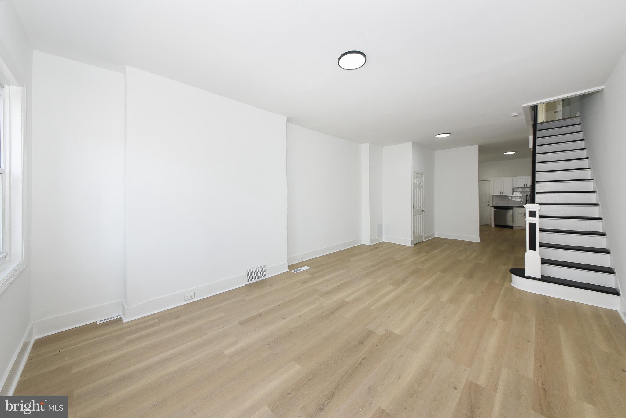 808 W Venango St