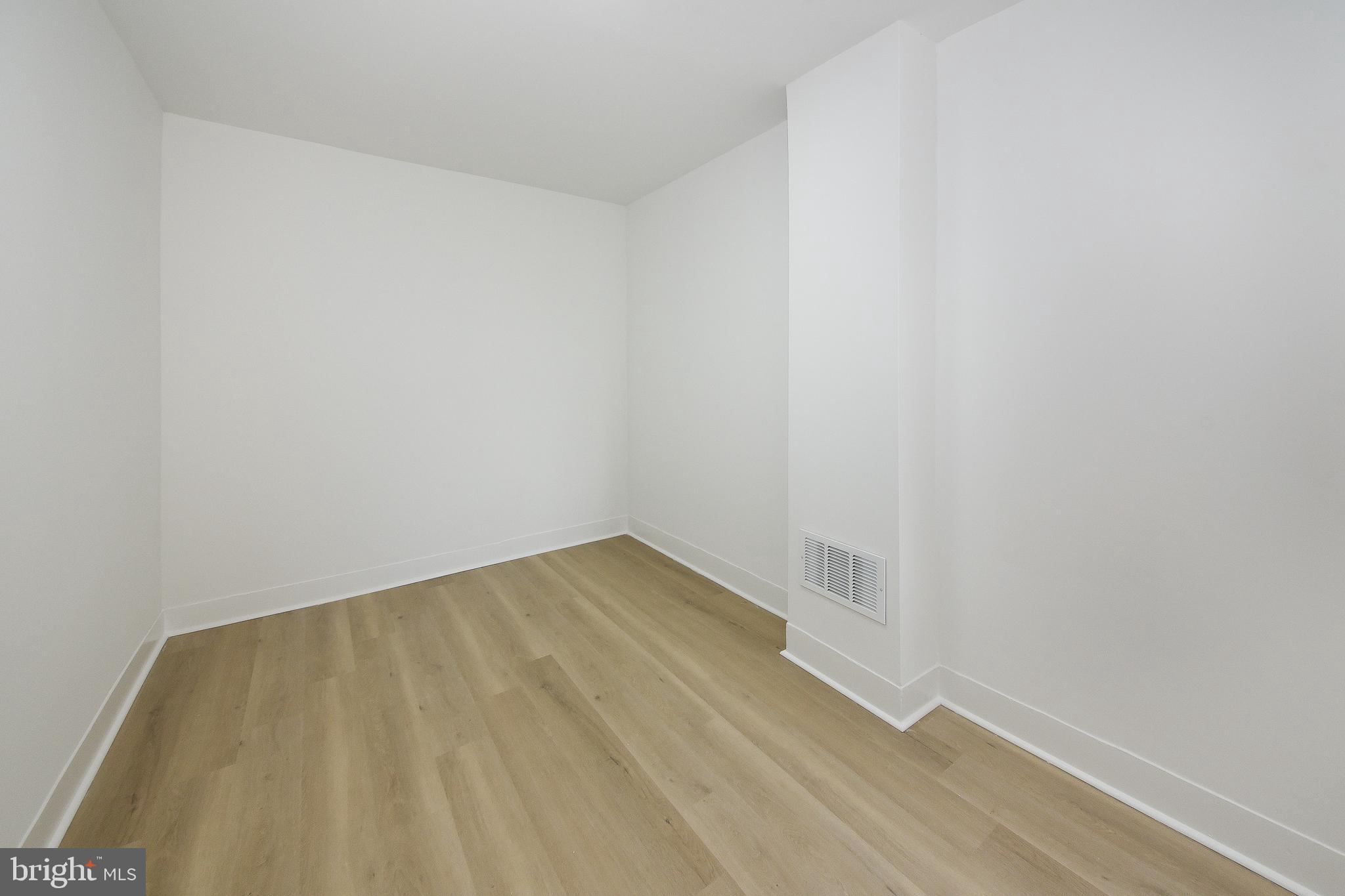 808 W Venango St