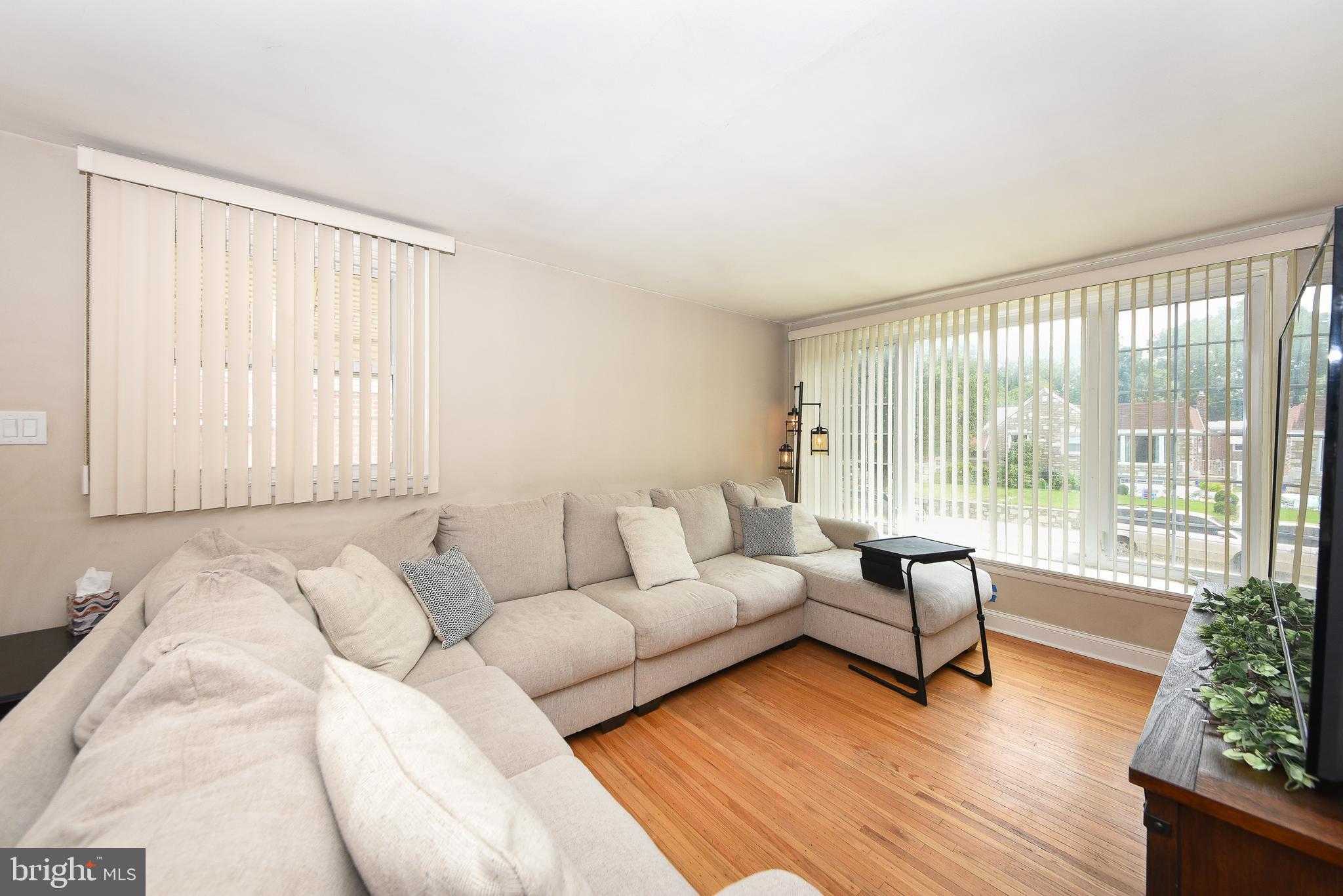 8142 LISTER STREET
