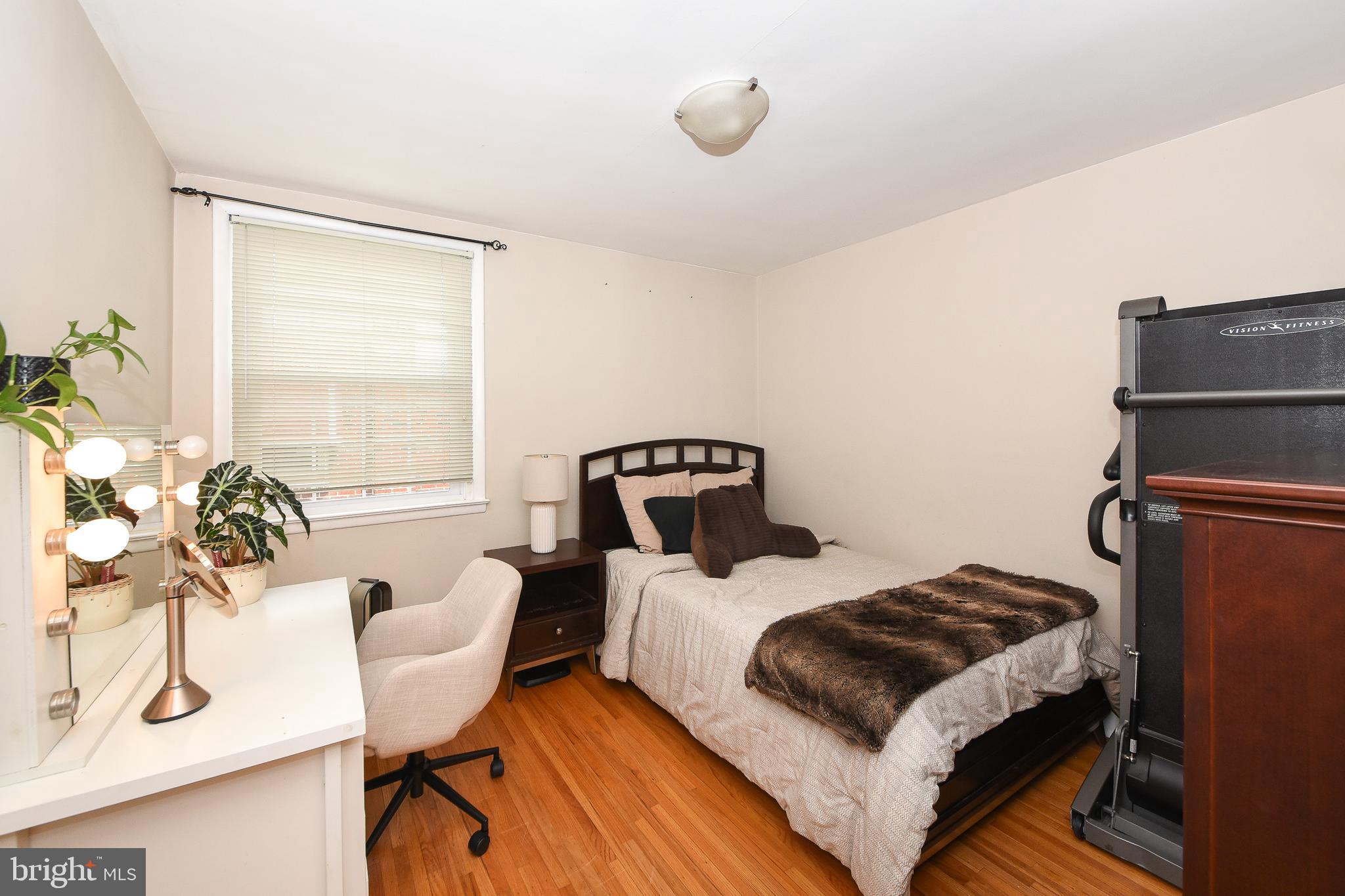 8142 LISTER STREET