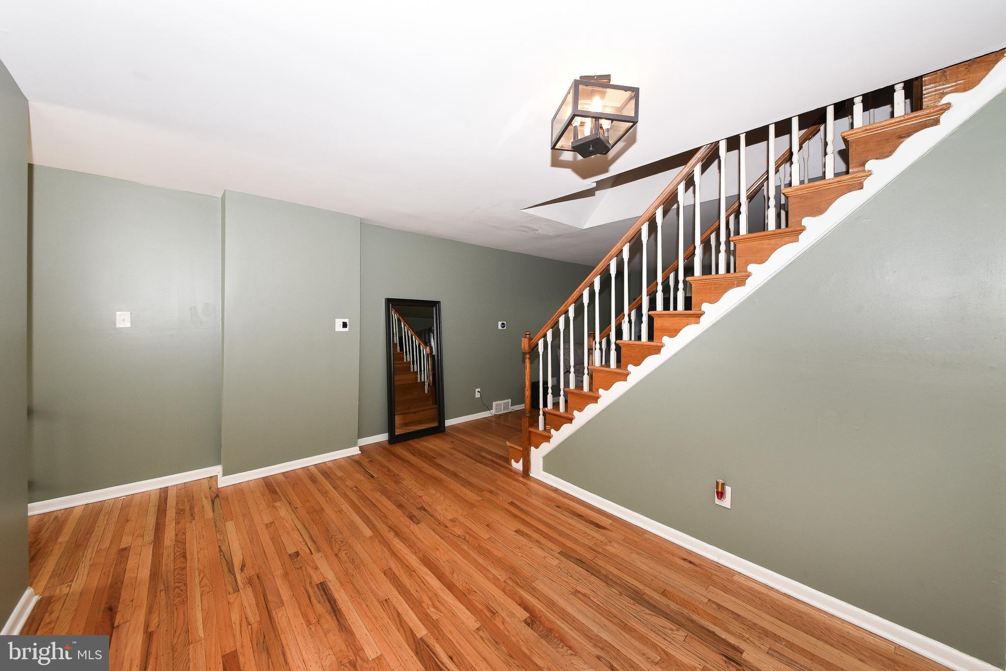 3629 WHITEHALL LANE