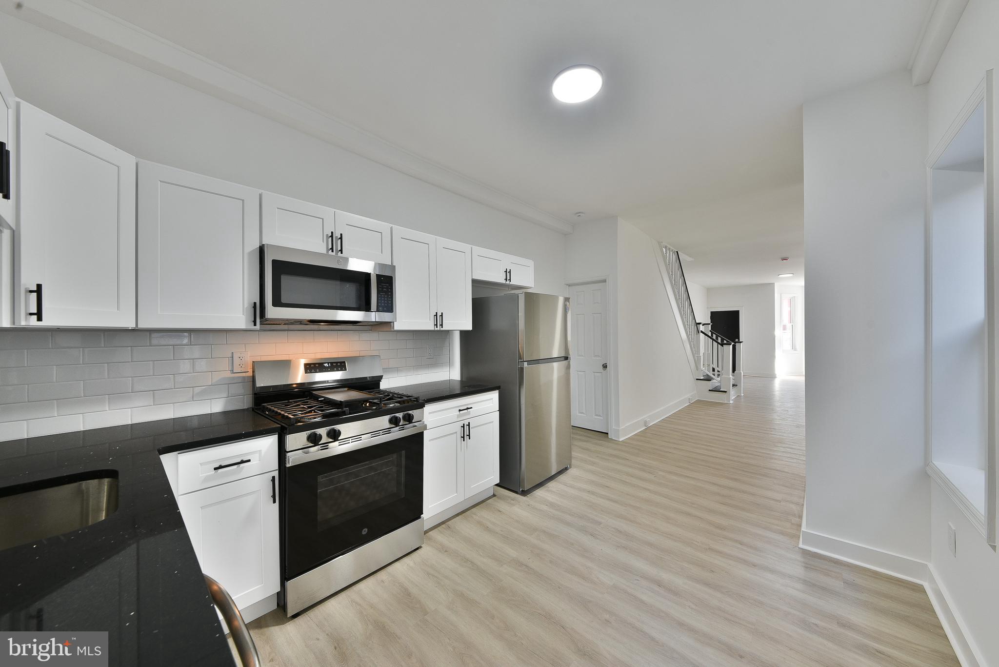 1725 W JUNIATA STREET