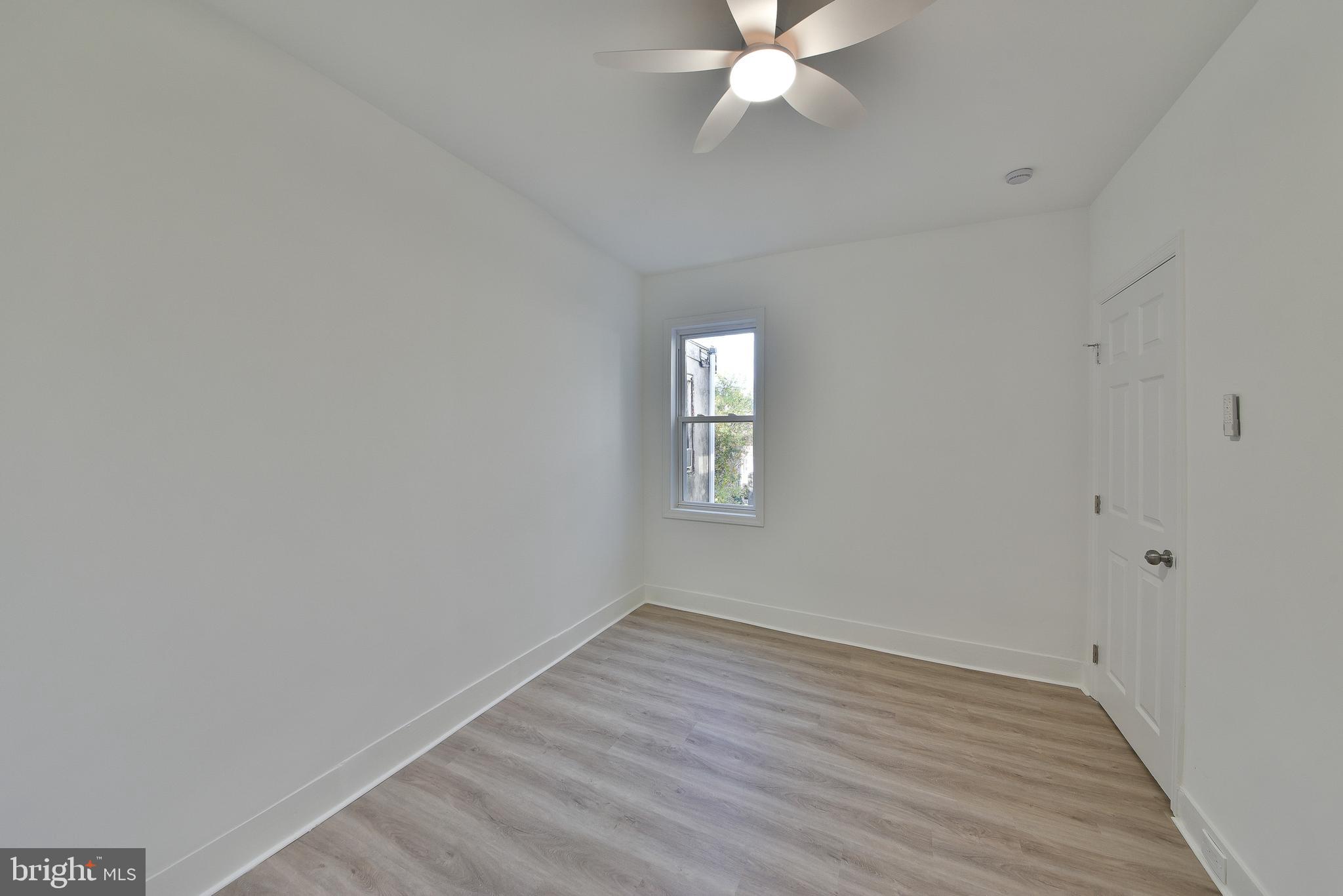 1725 W JUNIATA STREET