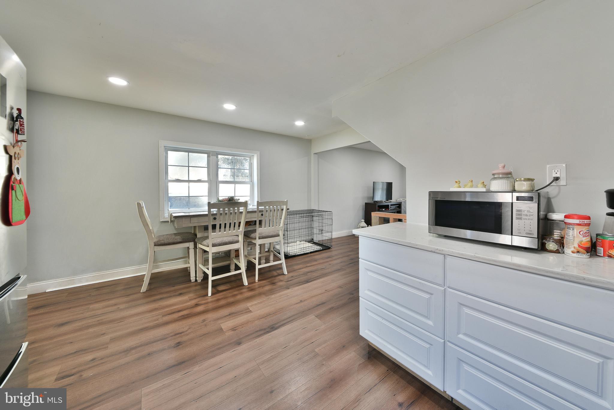 7528-32 LORETTO AVENUE