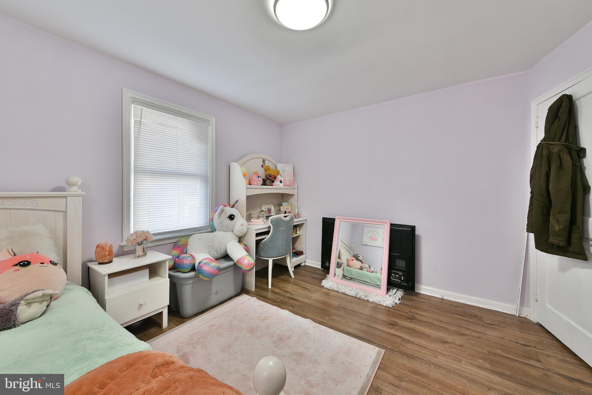 7528-32 LORETTO AVENUE