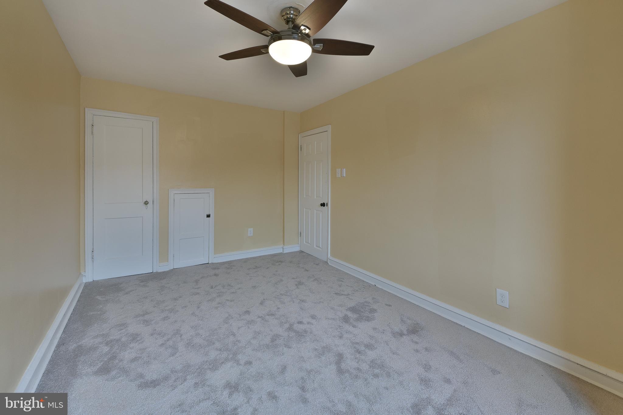 7537 WOOLSTON AVENUE