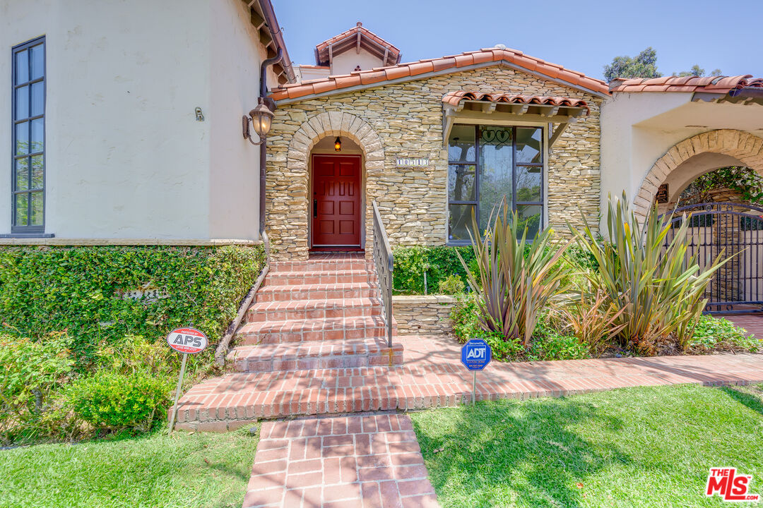 10513 NORTHVALE RD