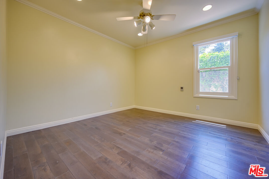 10513 NORTHVALE RD