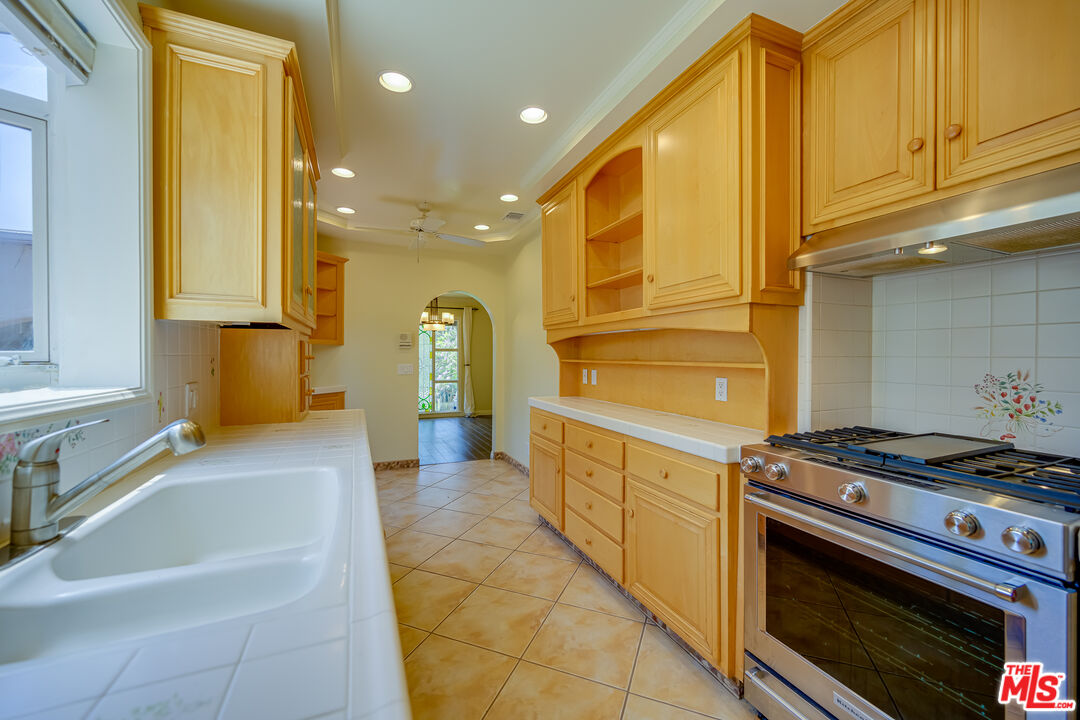 10513 NORTHVALE RD