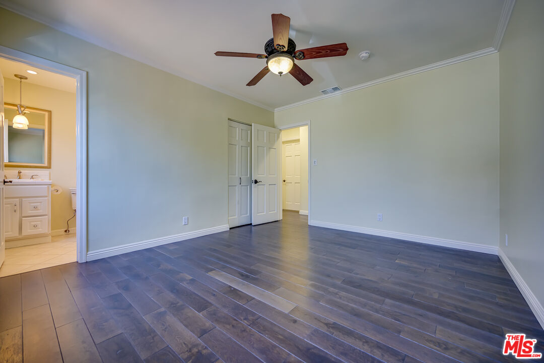 10513 NORTHVALE RD
