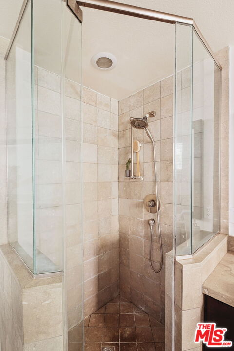 1430 S Beverly Glen Blvd Unit: 203