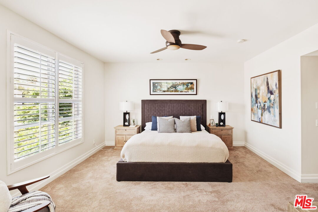 1430 S Beverly Glen Blvd Unit: 203