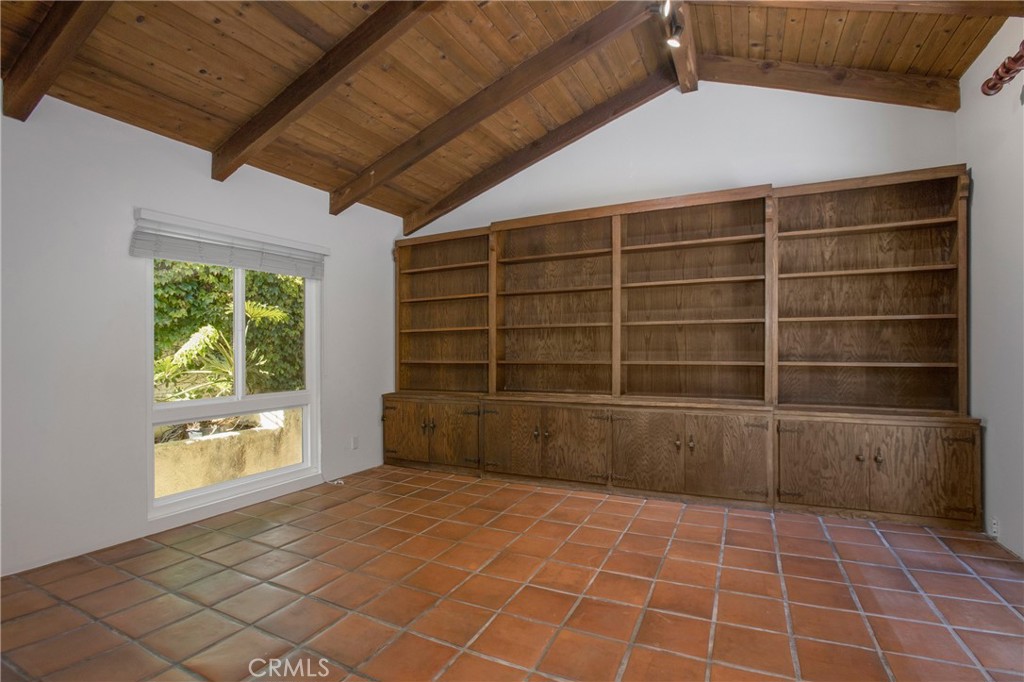 78 S La Senda Drive