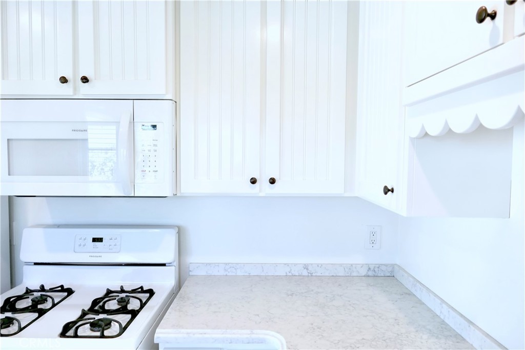 136 Cedar Way