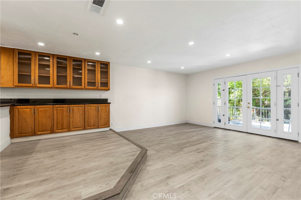 23821 Hillhurst Dr 29