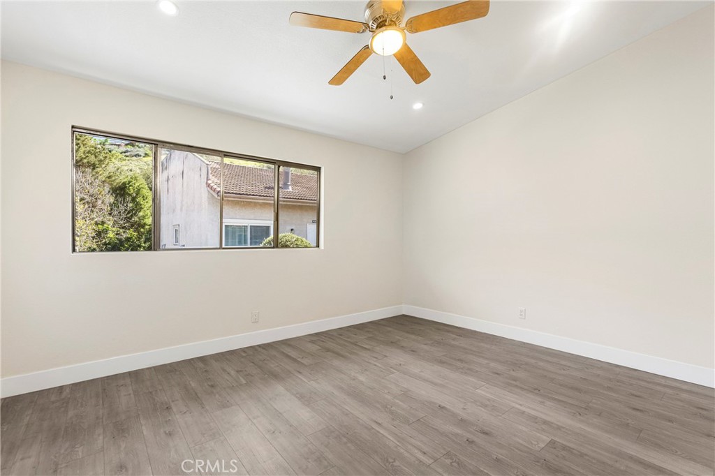 23821 Hillhurst Dr 29