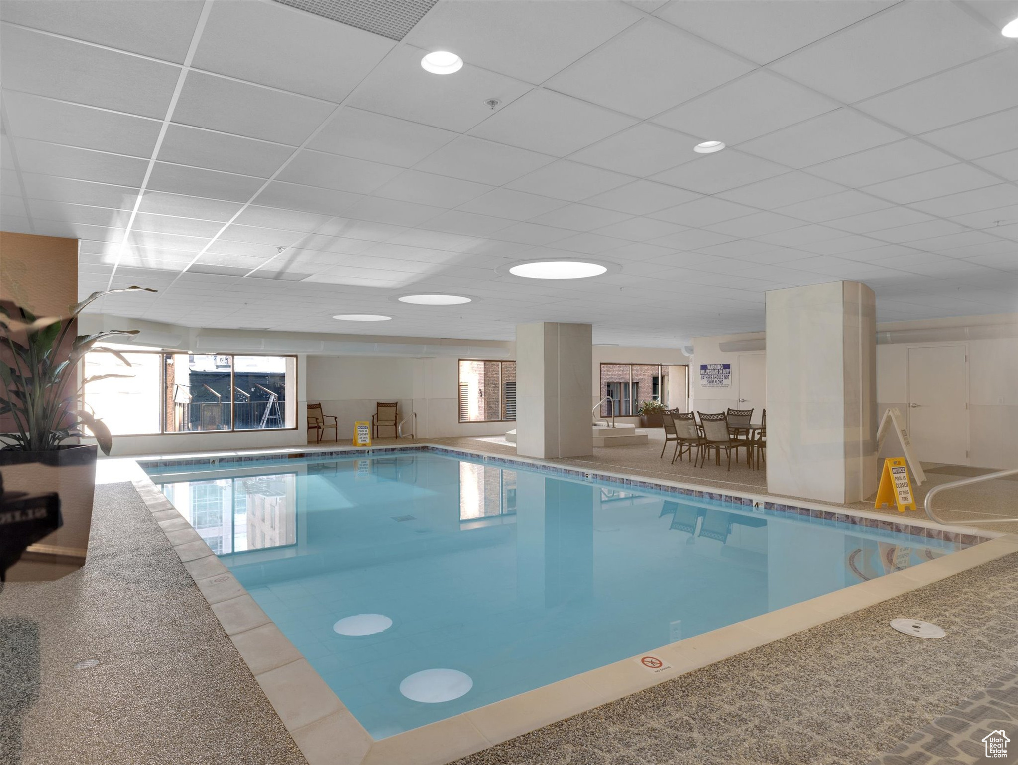 48 W BROADWAY #1401 N
