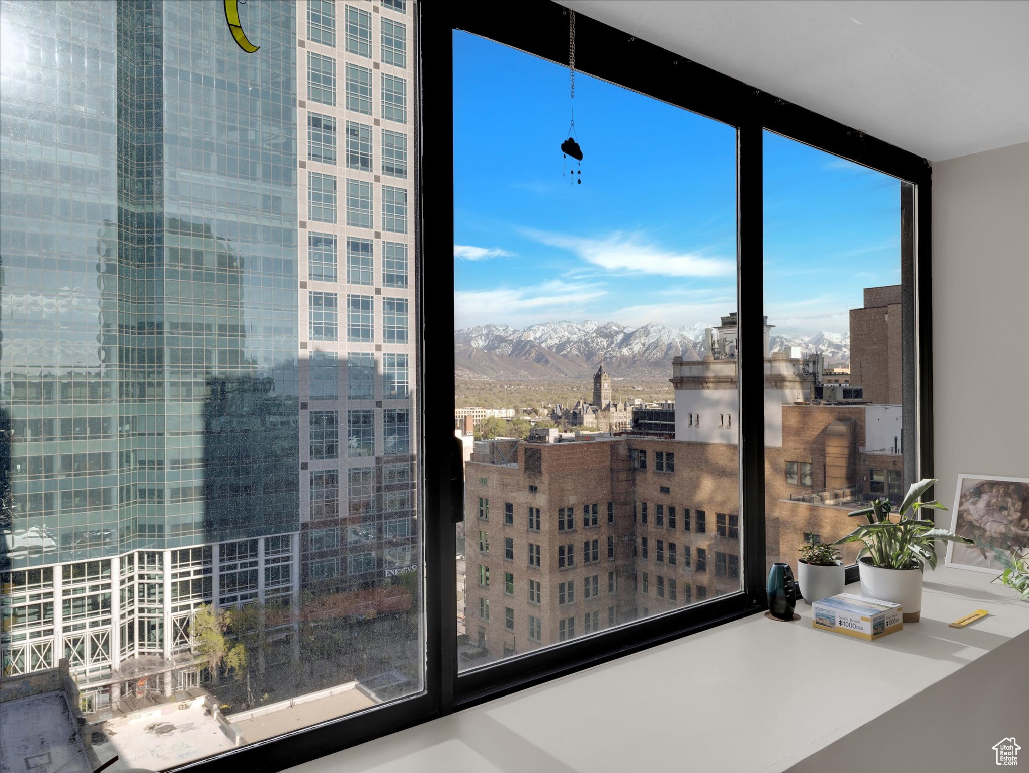 48 W BROADWAY #1401 N