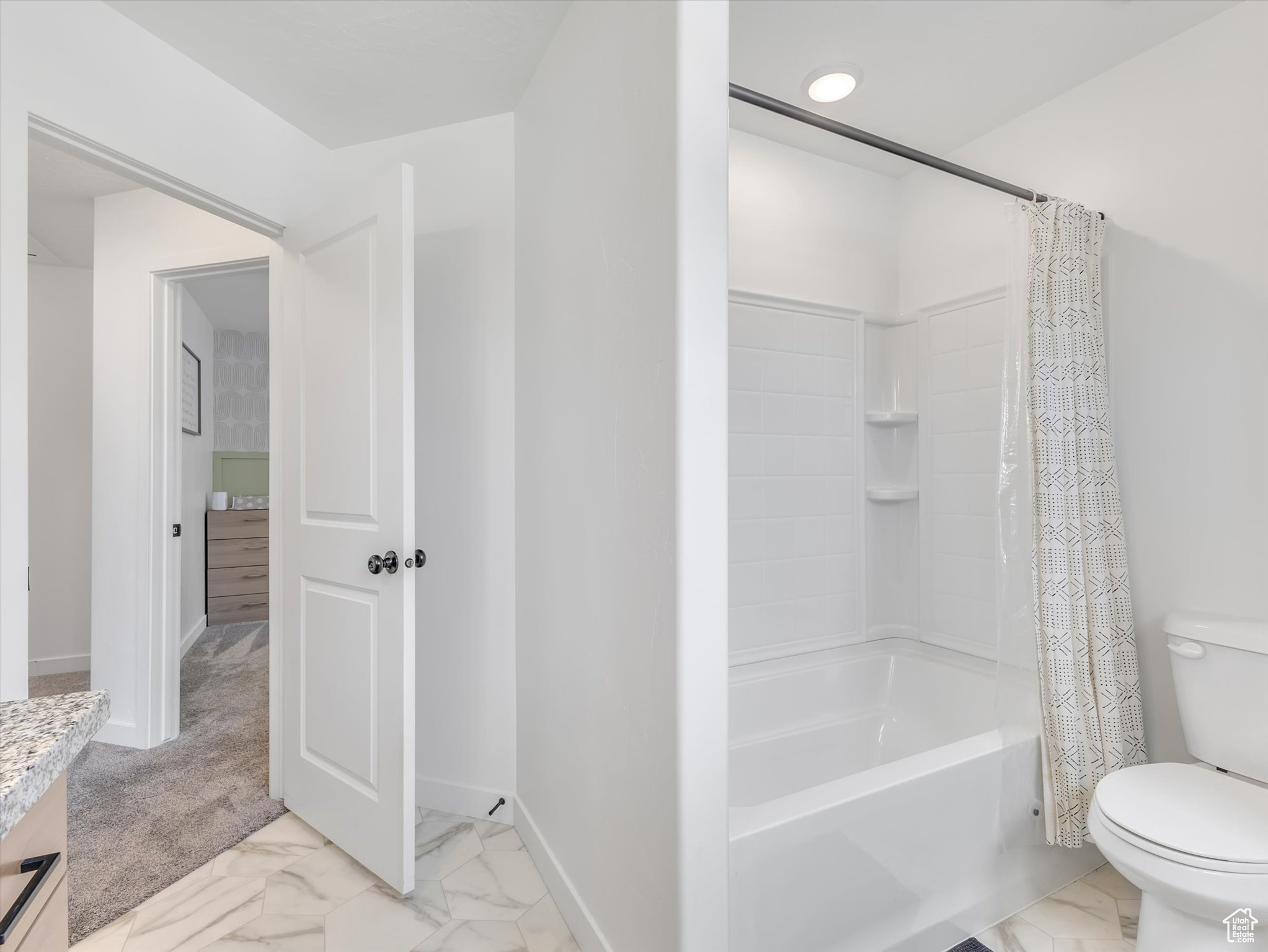 12825 S QUAIL LAKE DR