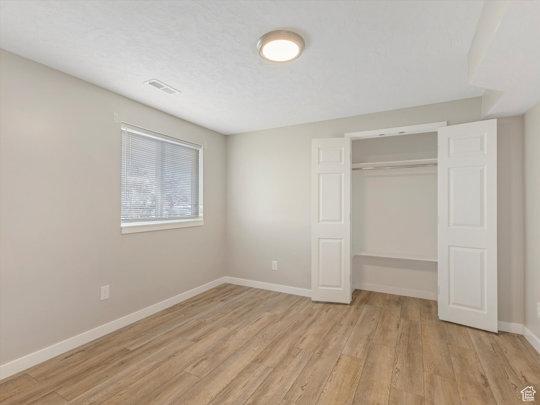 9842 S TIGER EYE DR