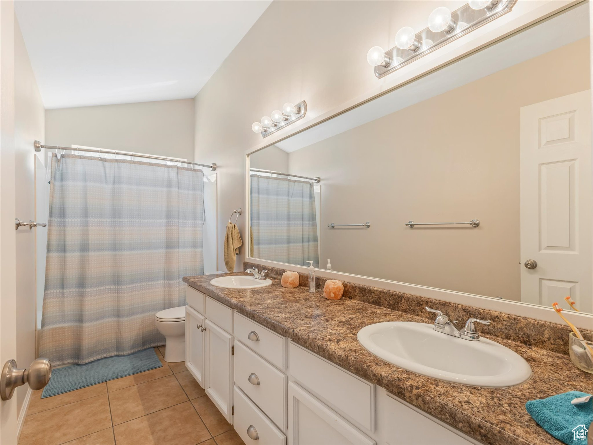 9842 S TIGER EYE DR