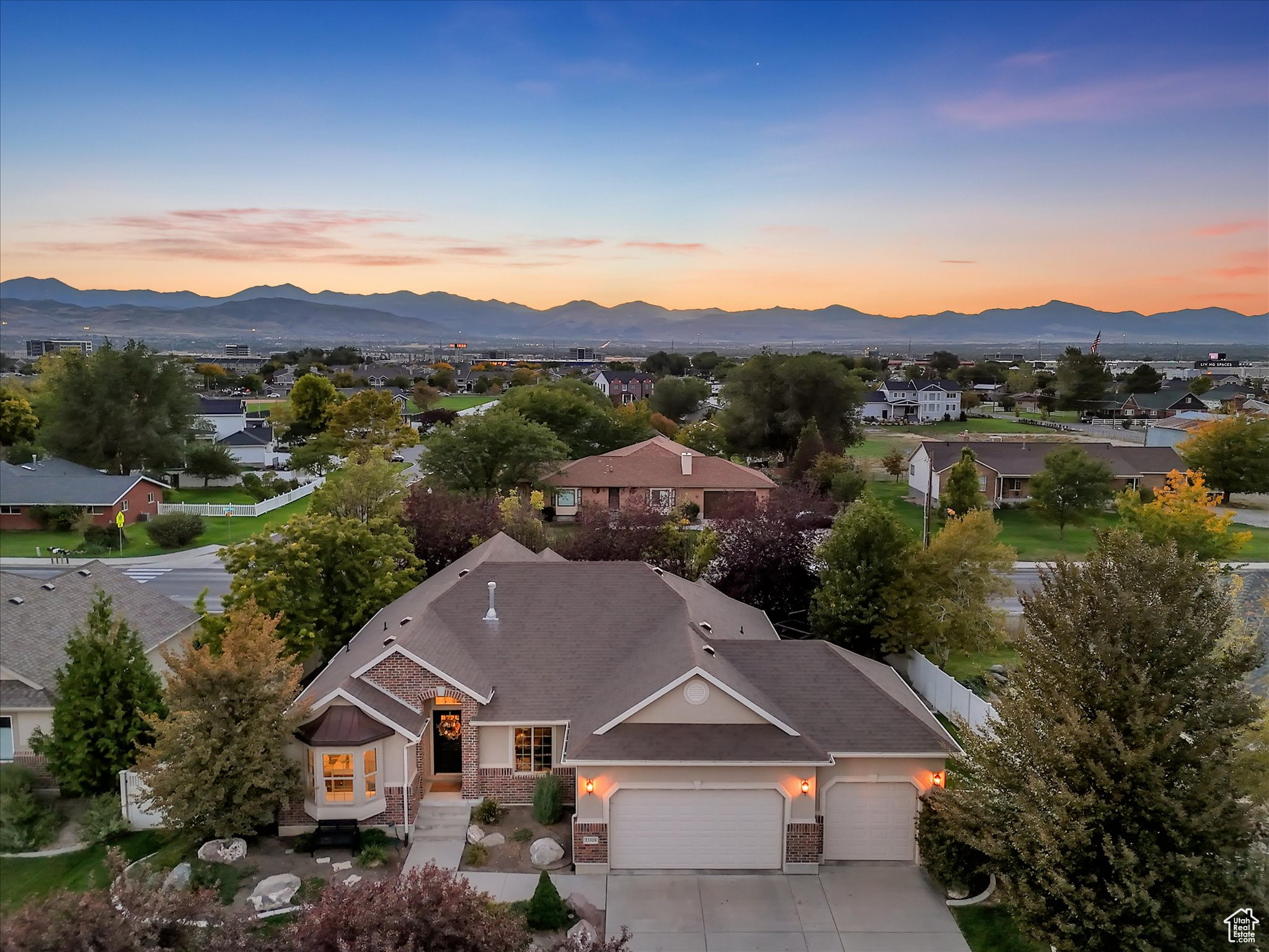 13308 S CHERRY CREST DR