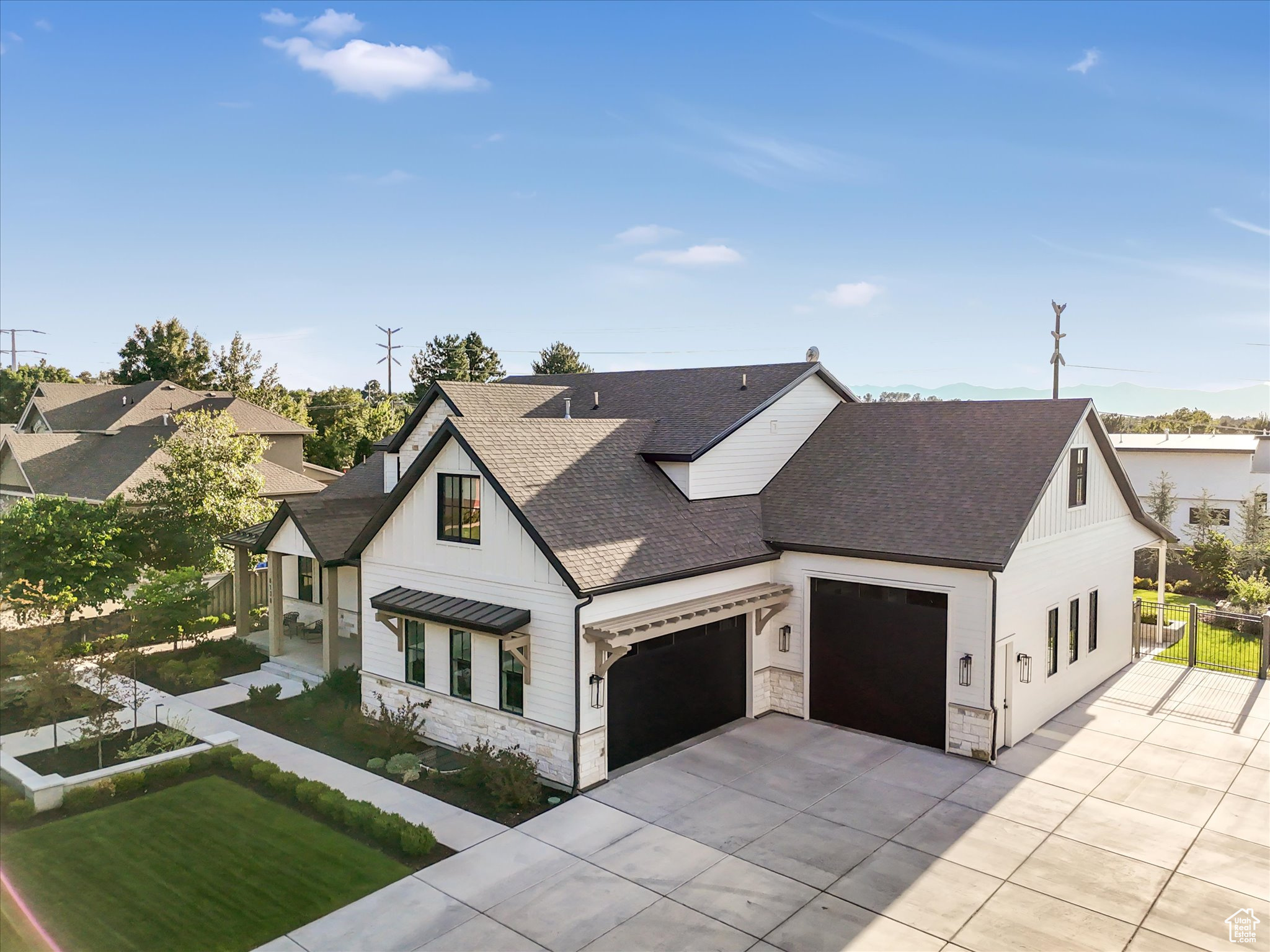 8138 S WILLOW CREEK CV