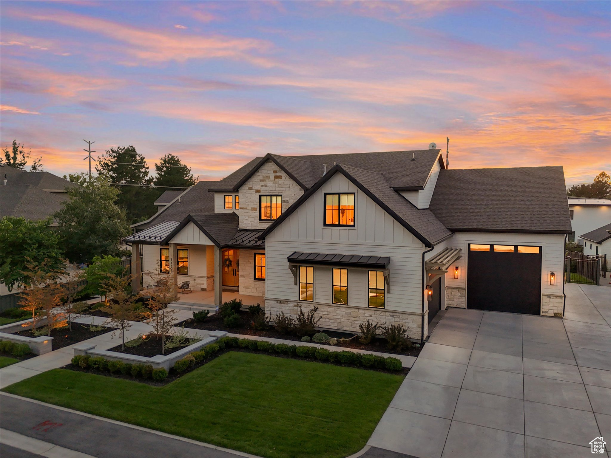 8138 S WILLOW CREEK CV