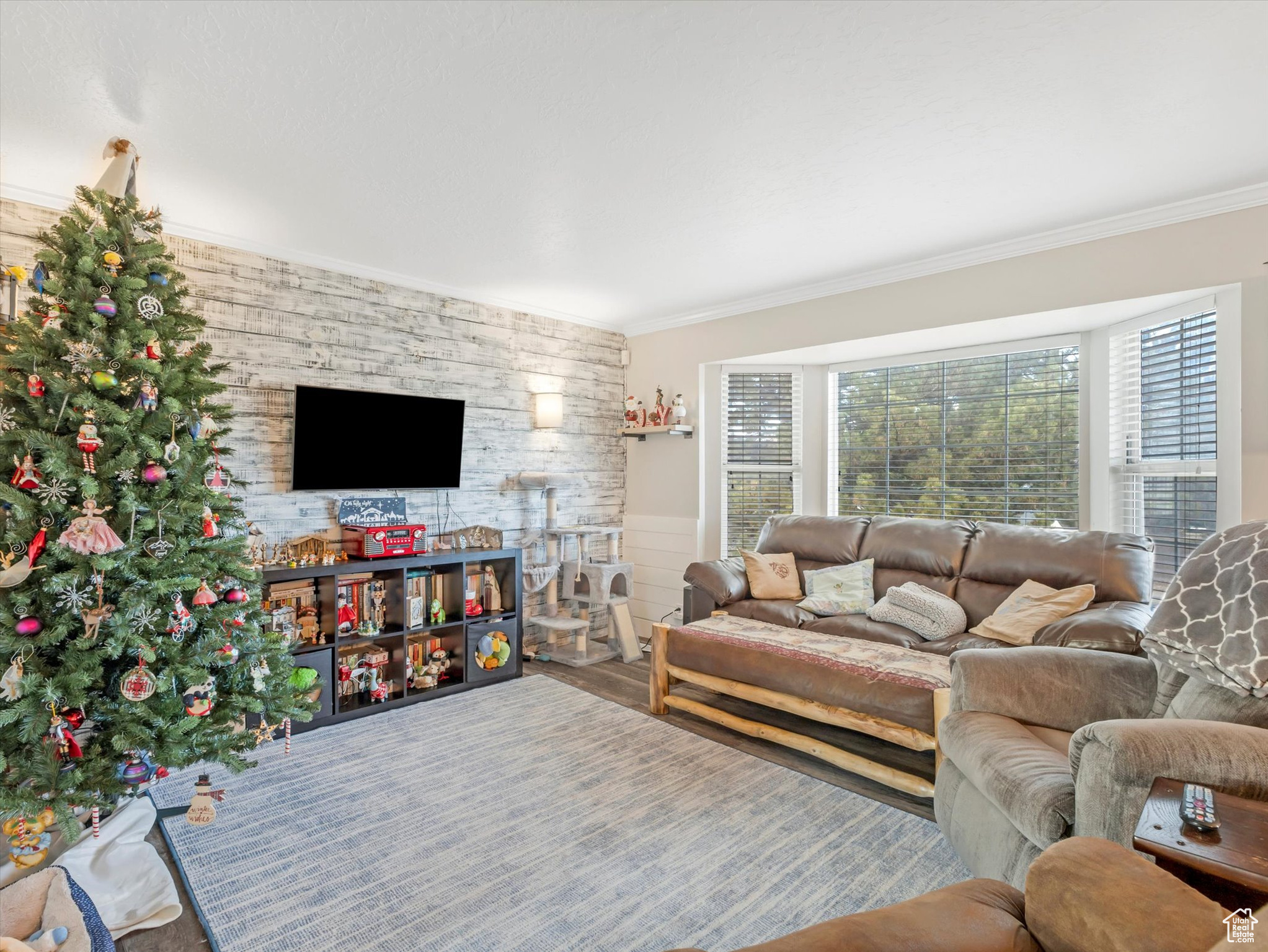 4935 W ASPEN PARK DR