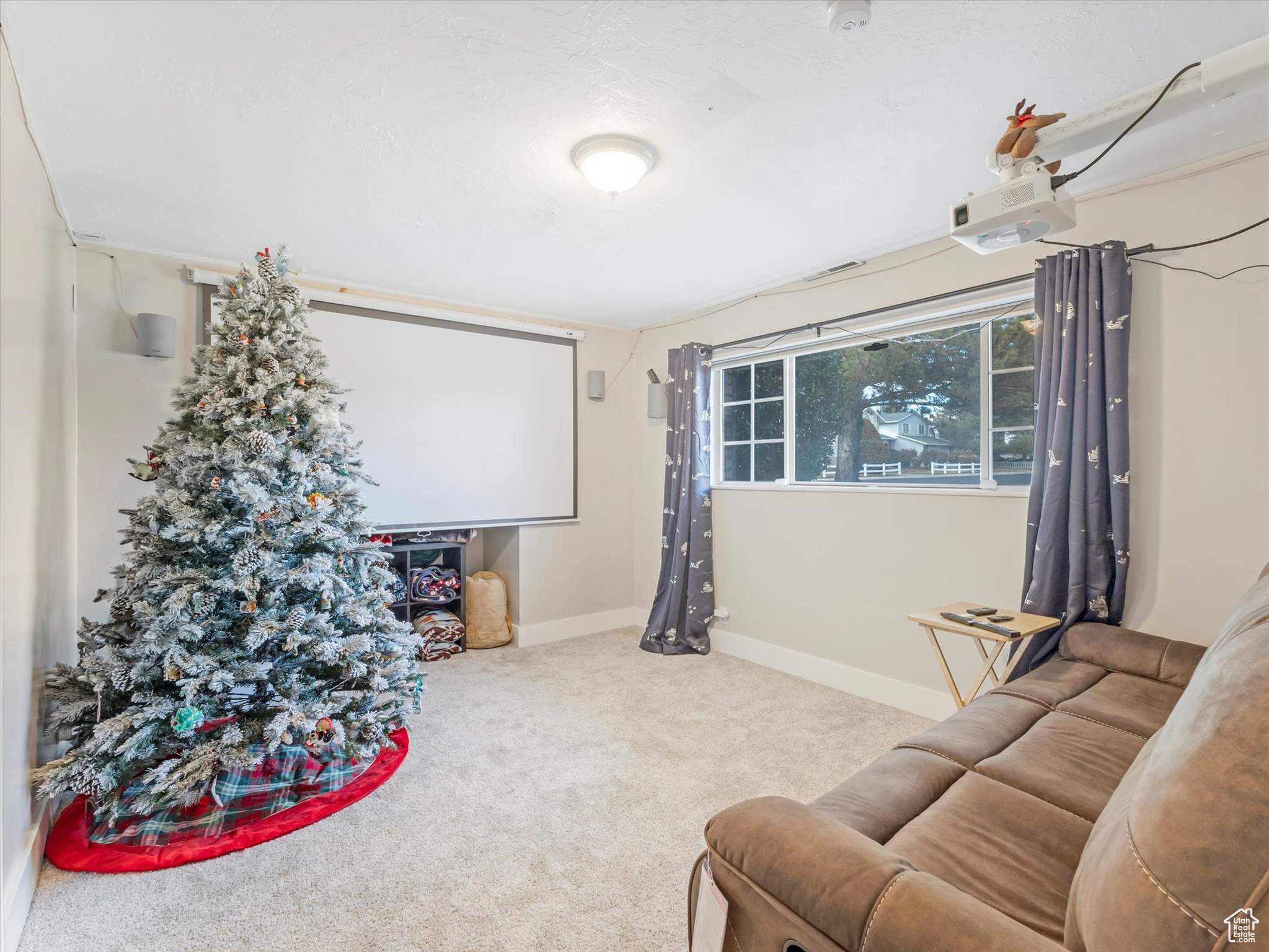 4935 W ASPEN PARK DR