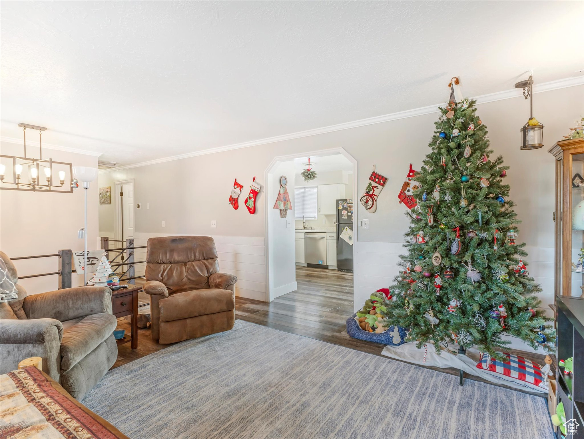 4935 W ASPEN PARK DR
