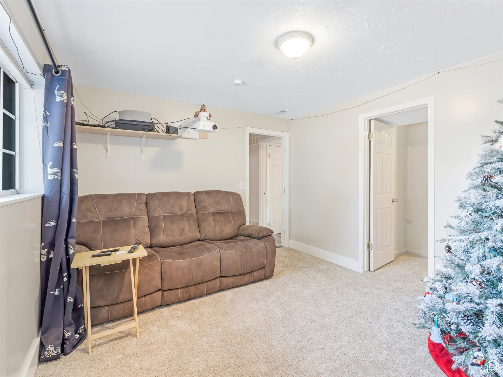 4935 W ASPEN PARK DR