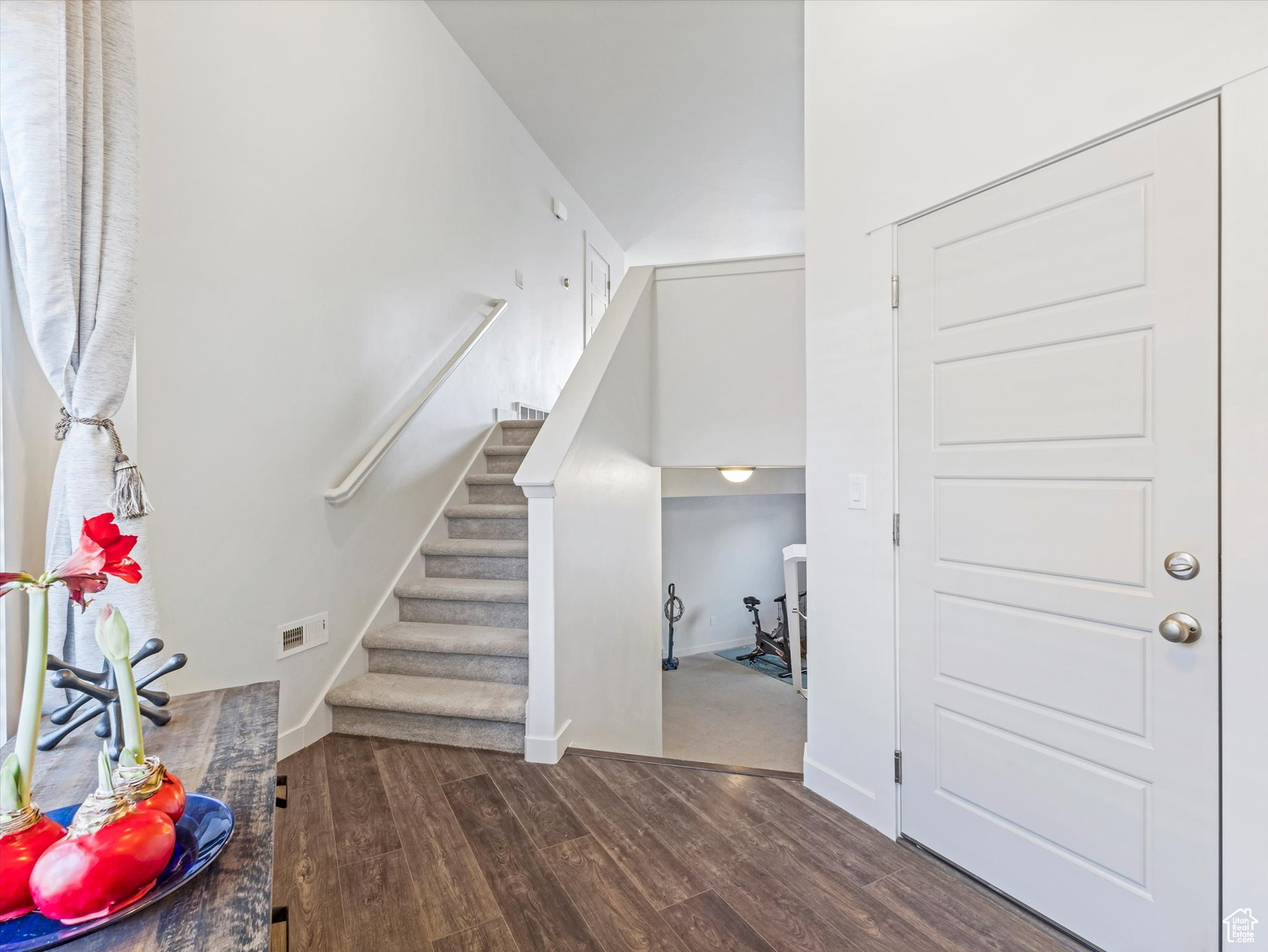 1075 W SAGEWOOD DR