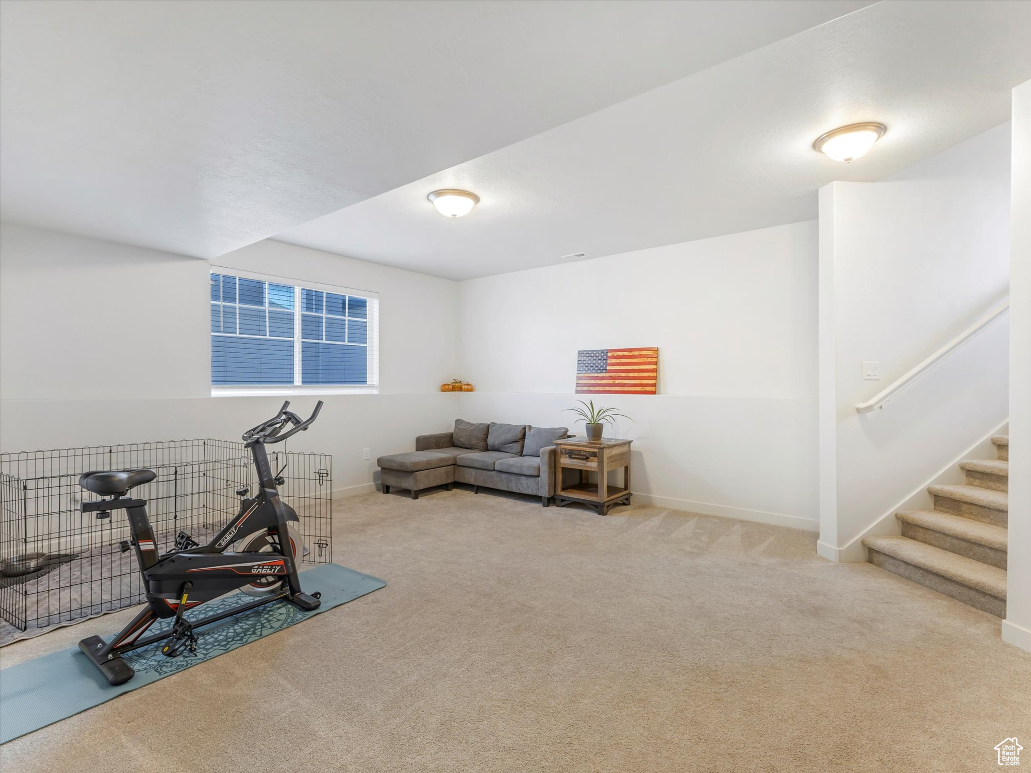 1075 W SAGEWOOD DR