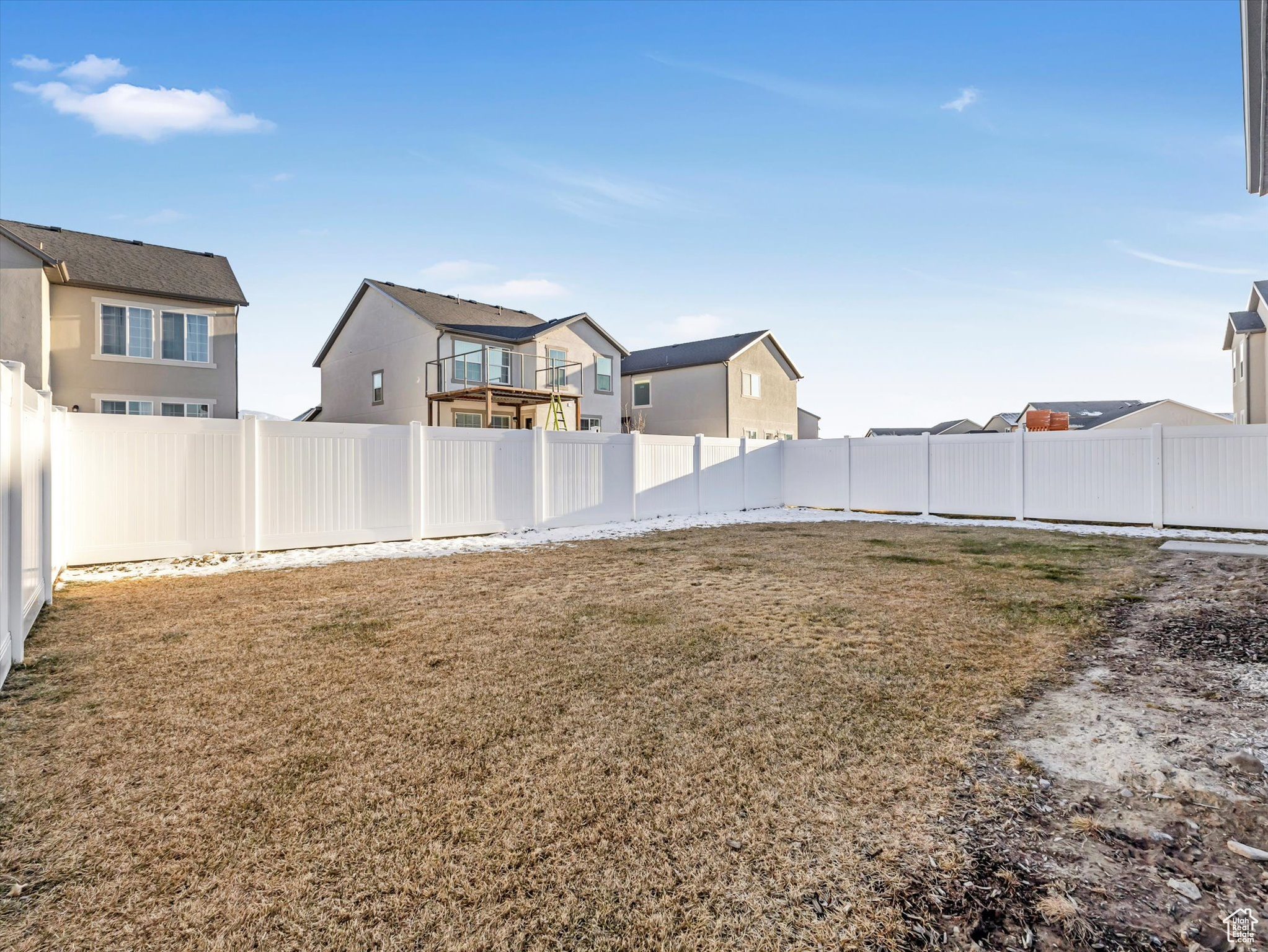 1075 W SAGEWOOD DR