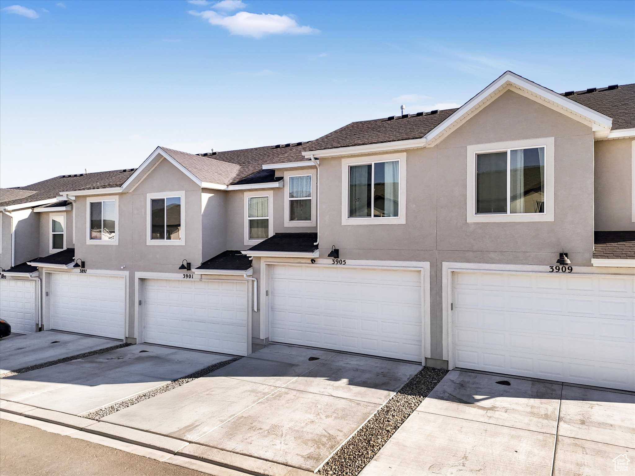 3905 S SILVER BANK DR