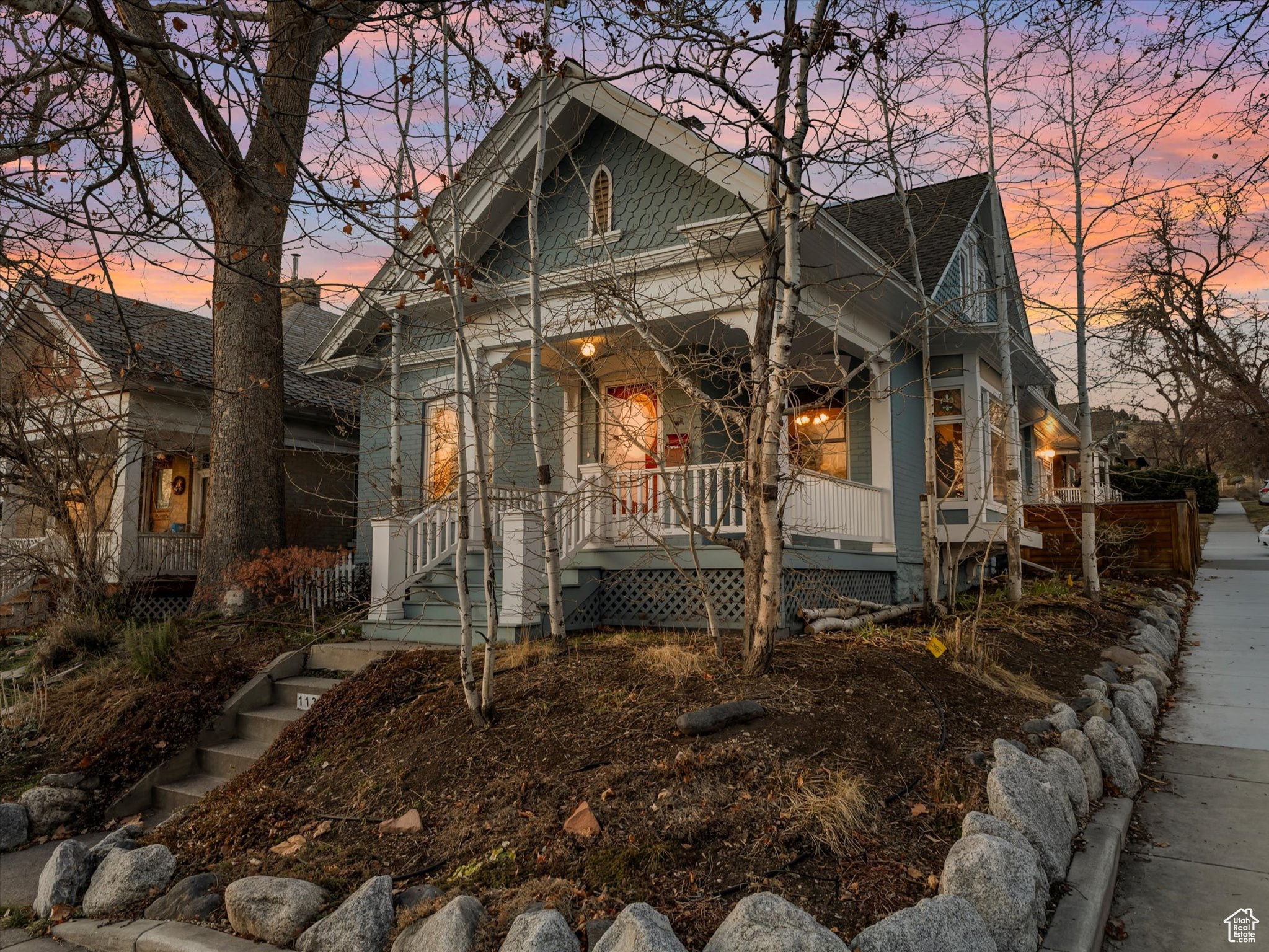 1137 E 3RD AVE
