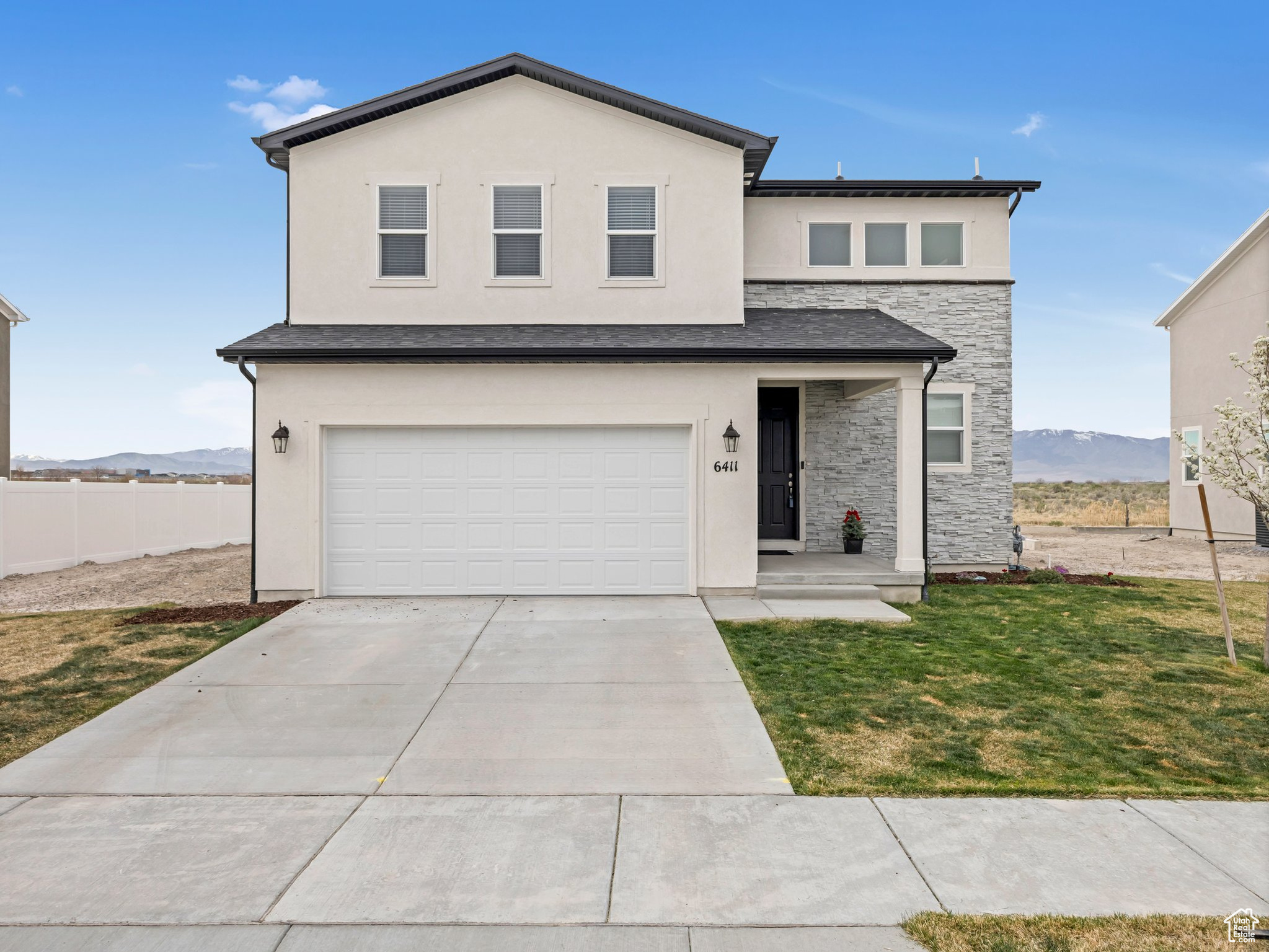 6411 N WILD MARE WAY
