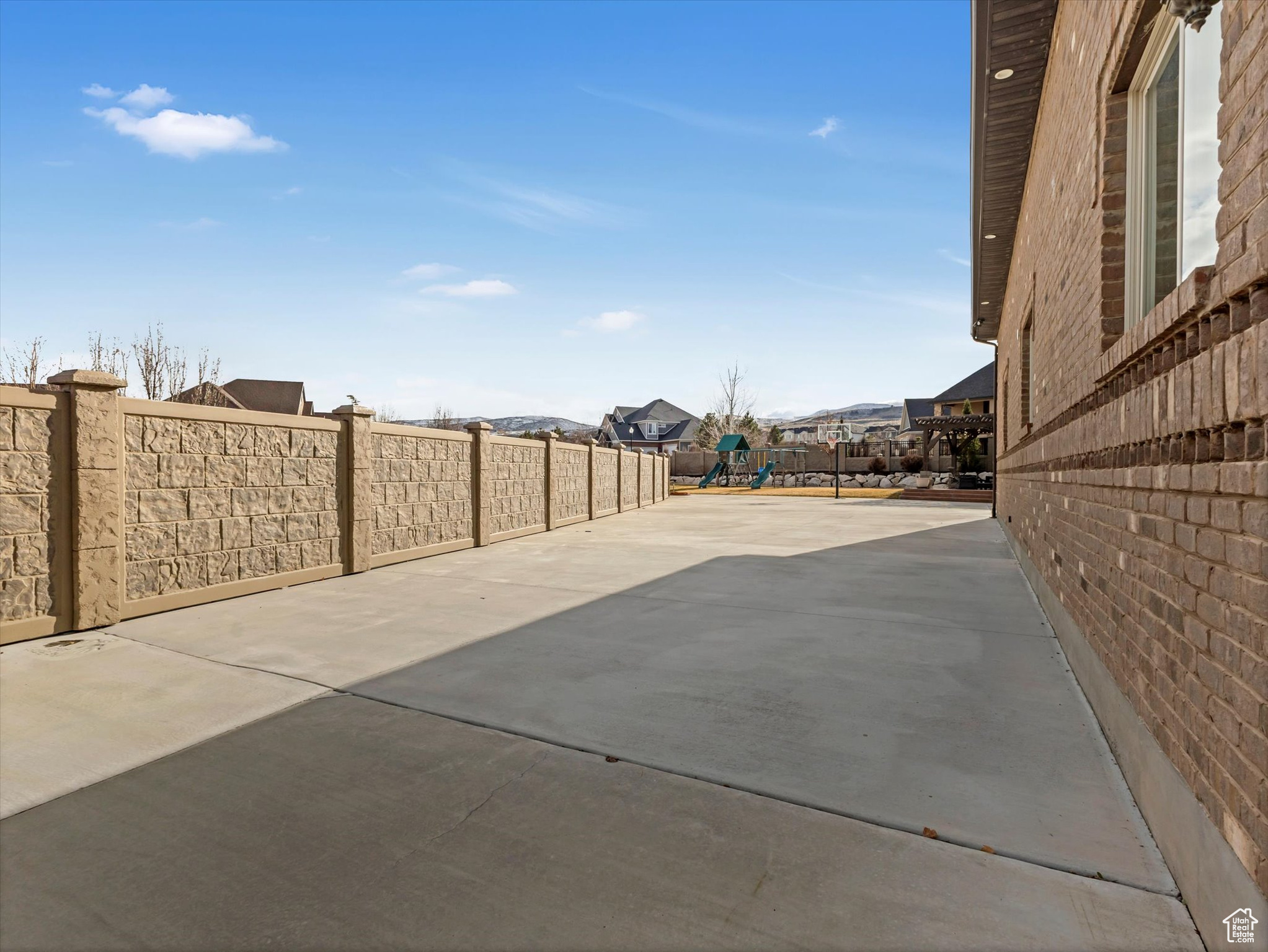 14738 S CURRANT CREEK CIR
