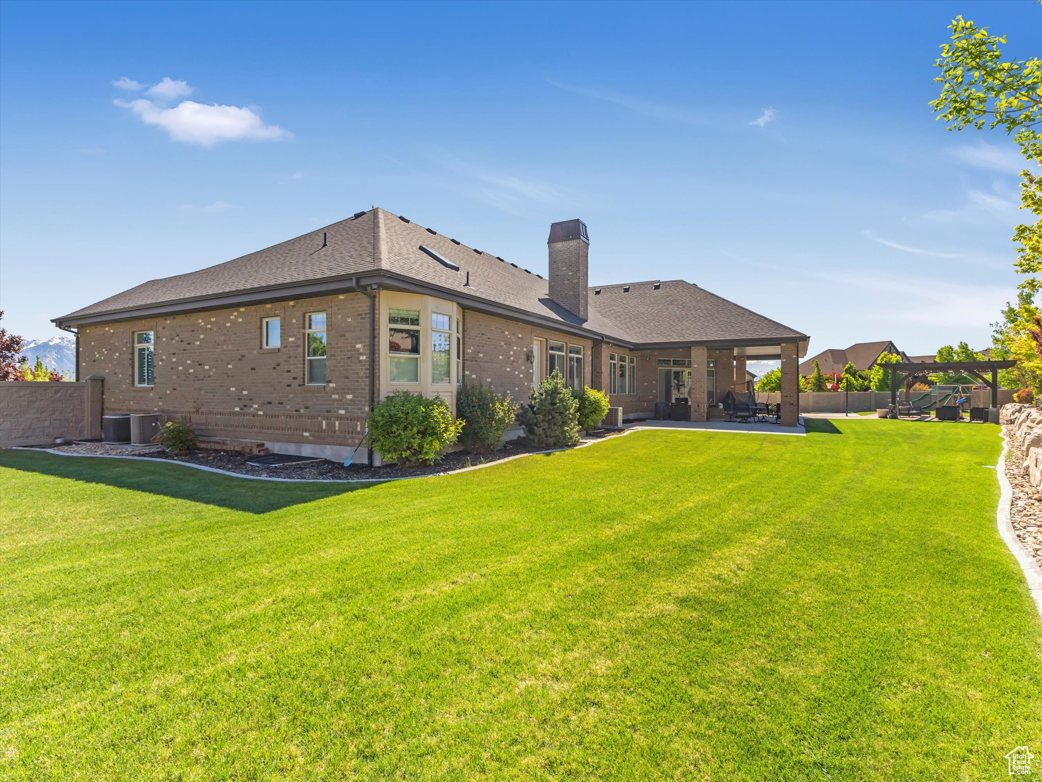 14738 S CURRANT CREEK CIR